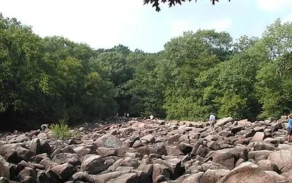 ringing rocks.jpeg